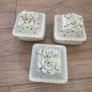 3 Set Of Porcelain Jewlery, Trinket or Potpourri Box With 3D Flowers & Ribbons